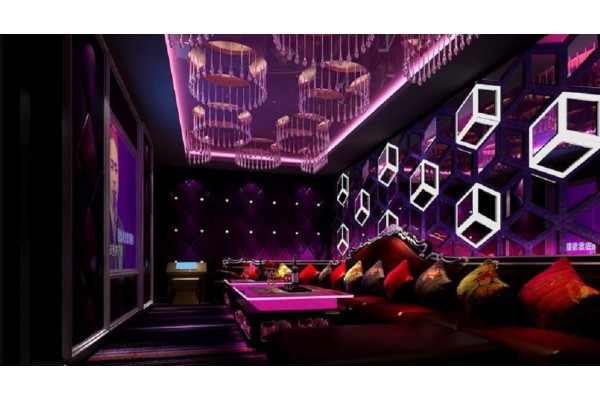 重庆彩虹按摩技师：舒筋活络，养生之道在指尖